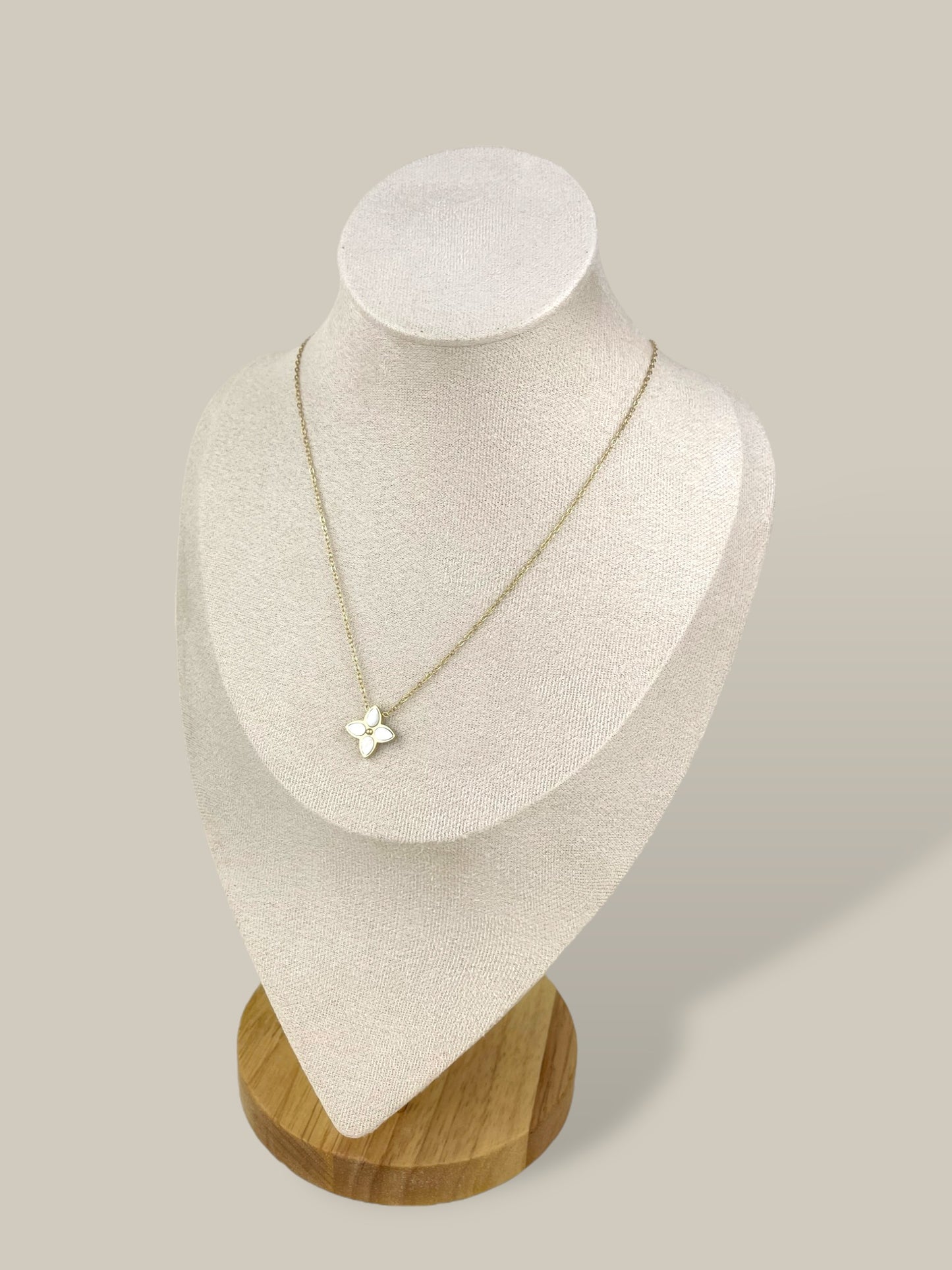 Collier Cornélia